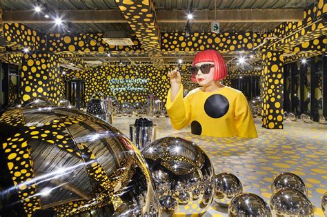 yayoi kusama store.